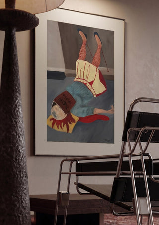 Overmeesterd door hypochondrie by Julian staal framed in a dim room beside a tubular steel chair